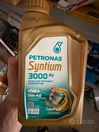 Olio per auto