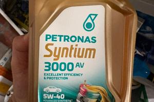 Olio per auto