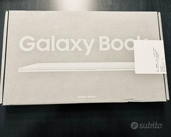 Notebook Galaxy book 4