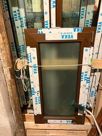 Serramenti pvc effetto noce