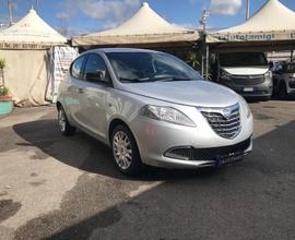 Lancia Ypsilon 1.2 69 CV 5 porte S&S Silver