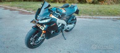 Tuono V4 Factory