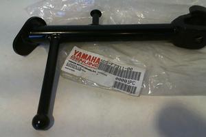 CAVALETTO LATERALE YAMAHA SKYLINER MAJESTY 5DS-F73