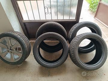 gomme invernali  Pirelli sottozero 215 45 R17 91 h