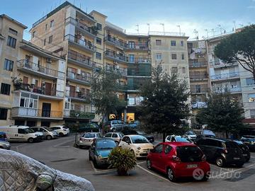Appartamento di 75 m² con 2 locali a Napoli