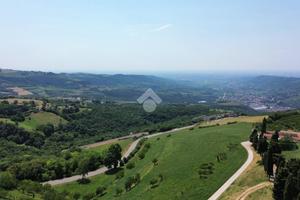 TER. RESIDENZIALE A GREZZANA
