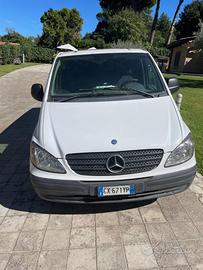 MERCEDES Vito
