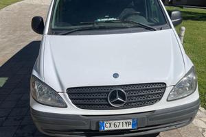 MERCEDES Vito