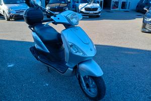 Piaggio Fly 50