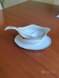 Salsiera con mestolino porcellana KPM