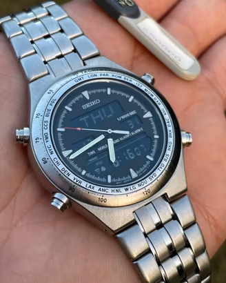 Seiko World Time Referenza H021-8001