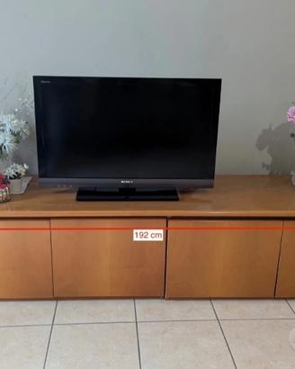 Mobile TV in noce