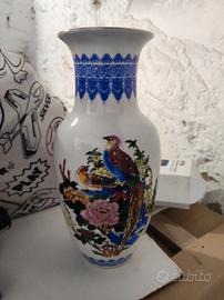 vaso di artigianato cinese