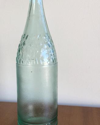 Bottiglia vintage Cutolo Rionero