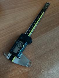 Calibro Mitutoyo Con Box e Scatola Funzionante