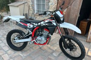 Swm 125 r