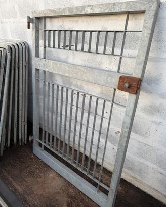 2 cancelli pedonali nuovi