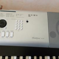tastiera yamaha dgx 520 