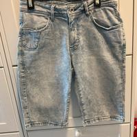 Jeans corti chiari