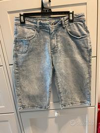 Jeans corti chiari