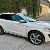 Volvo xc 60 AWD 2.4 motore 163cv