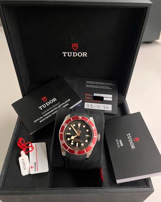 Tudor Black Bay 79230r 41mm e ancora in garanzia