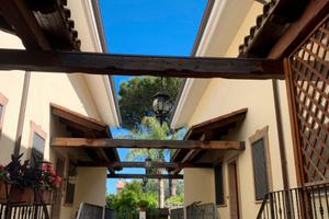 Porzione di villa a schiera