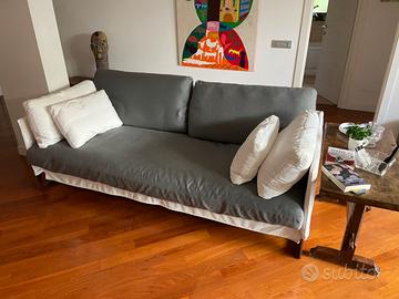 Divano Saba Livingston