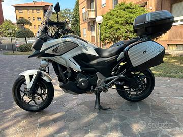 Honda NC750X Travel Edition – 2015