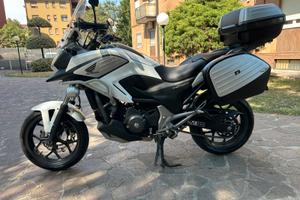 Honda NC750X Travel Edition – 2015