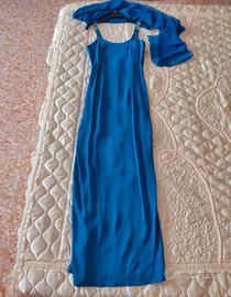 Abito da cerimonia con spacco