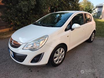 Opel Corsa 1.2 benz 5 porte Sport euro 5