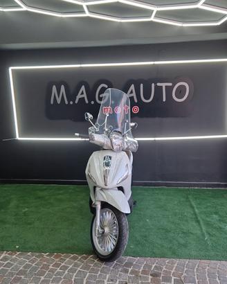 Piaggio Beverly 300