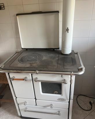 Stufa a legna da cucina