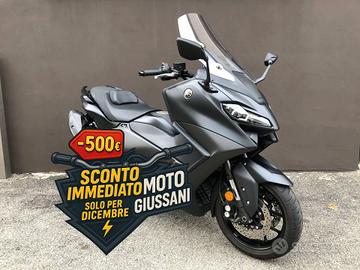 Yamaha TMAX 560