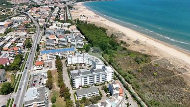 MONOLOCALE A VASTO