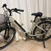 E-bike Lombardo Trastevere - usata pochissimo