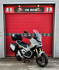 HONDA X-ADV 750 TRAVEL