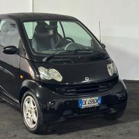 Smart ForTwo 700 coupé pure (45 kW)