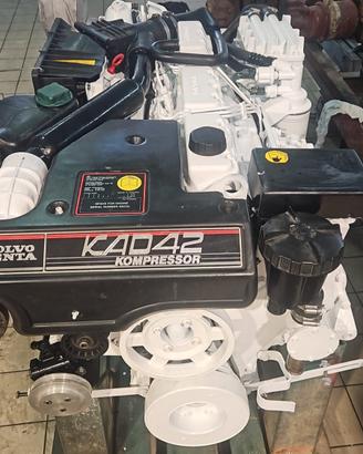VOLVOPENTA KAD 42 - 231 HP rigenerato 