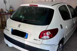 Peugeot 206 Plus 1.1 benzina 2012 non marciante