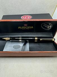 Penna stilografica Aurora
