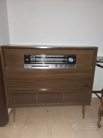 mobile radio giradischi