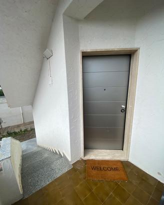 Casa indipendente con ampio terreno