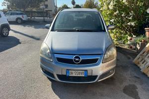 Opel Zafira 1.9 CDTI 120CV Cosmo