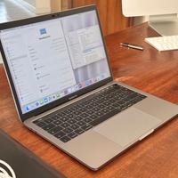 MacBook Pro 13” Touch 512GB CONS.DOM. A+