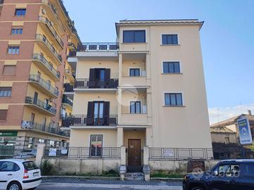 2 LOCALI A FROSINONE