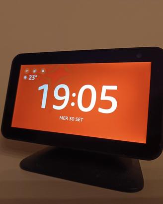 Echo Show 5 + Supporto Regolabile - Come NUOVO!