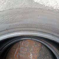 2 Pneumatici 235/50/19 103 T