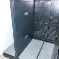 scaffali per corsia centrale 